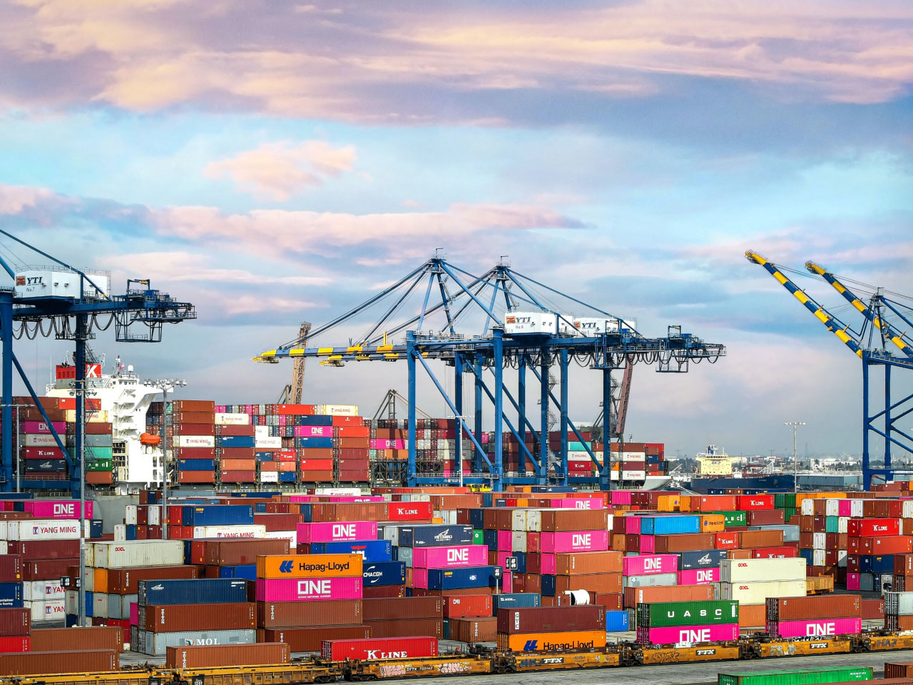 This is a photo of shipping containers.